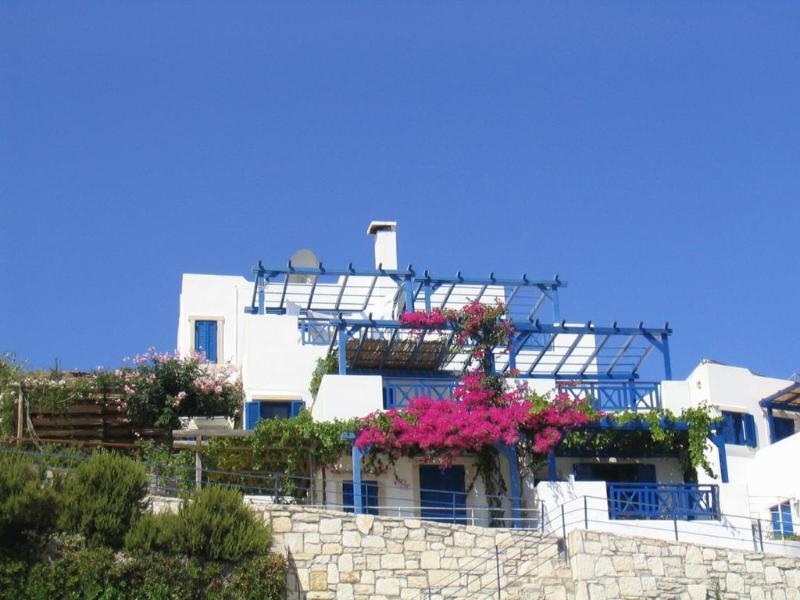 Hôtel Fotoula Apts à Agia Pelagia  Extérieur photo